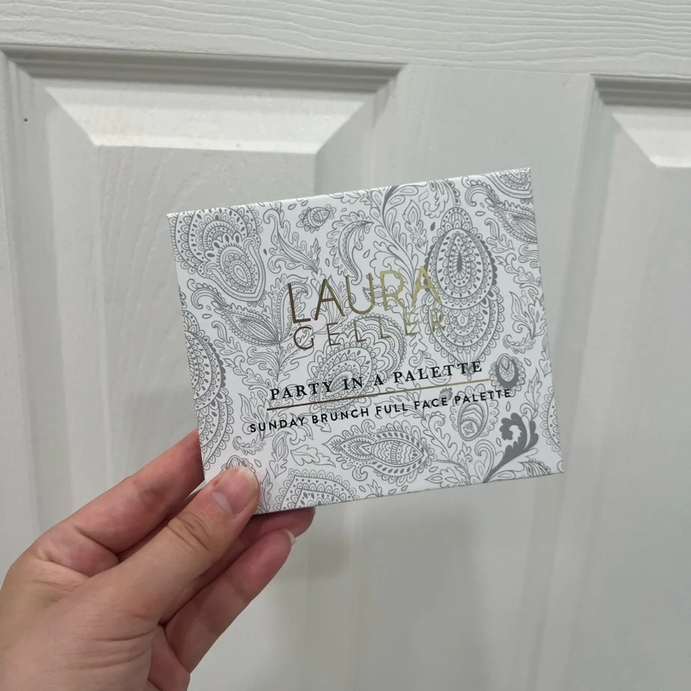 Laura Geller Party In A Palette Home For The Holidays Set of 4 Palettes
